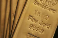 The Dollar Is Undergoing A Major Change In Behavior, And Almost No One Has Noticed 100530585-1kg%20gold%20bars.240x160