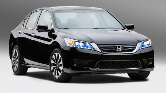 We probe Honda accords for airbag problem