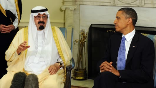 Saudi Arabian King Abdullah (L) with President Obama