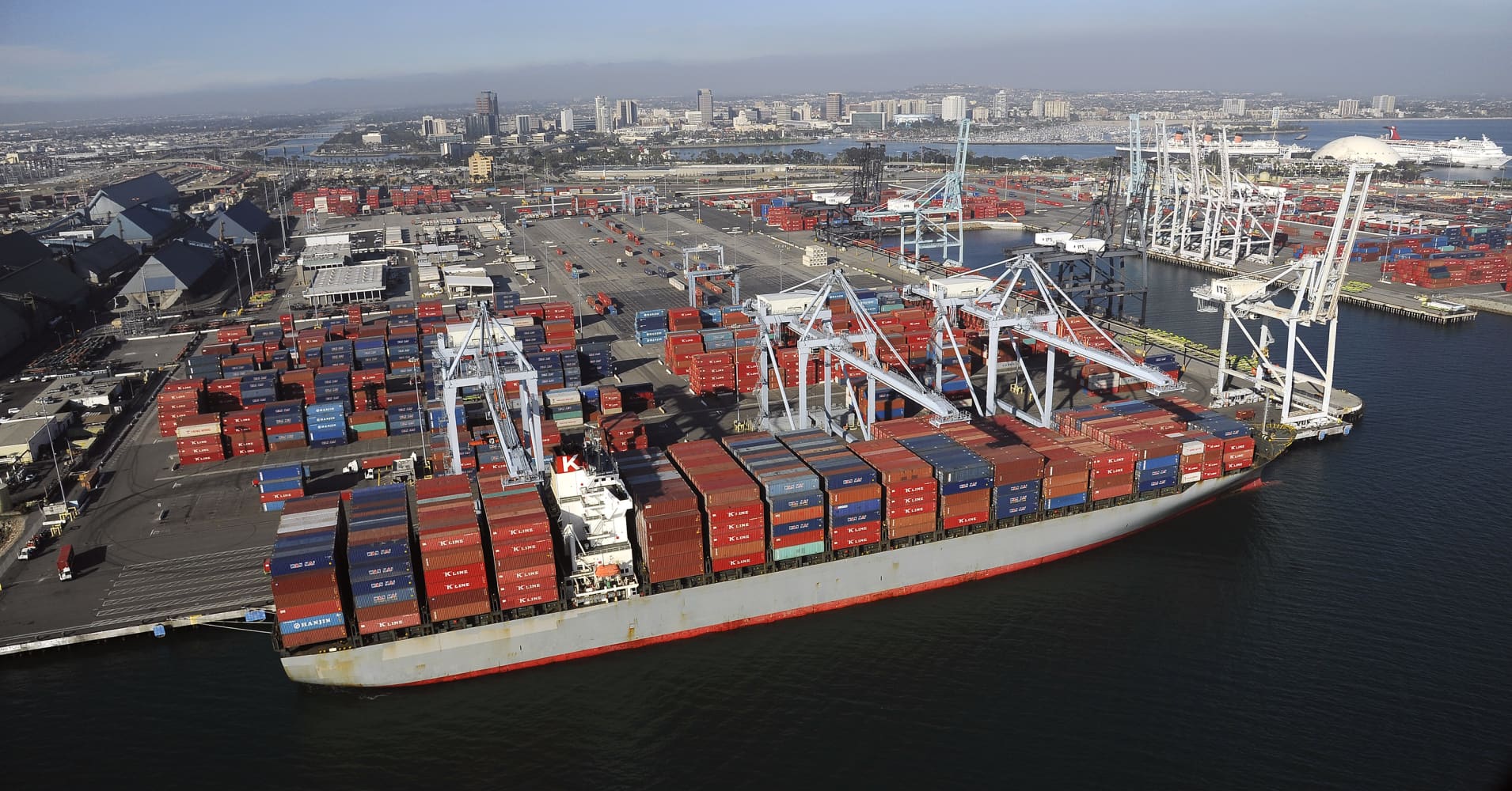 How does a port strike affect the economy?