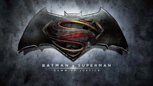 Batman vs Superman: l'aube de la Justice  102597285-Batman-vs-Superman.530x298
