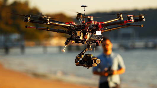 Hundreds of thousands of drone operators could now face hefty fines, or even jail time, for failing to register their aircraft with the government.