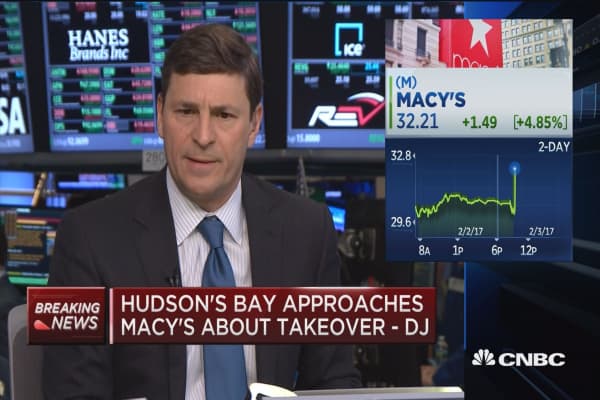 Hudson's Bay approaches Macy's about takeover -DJ