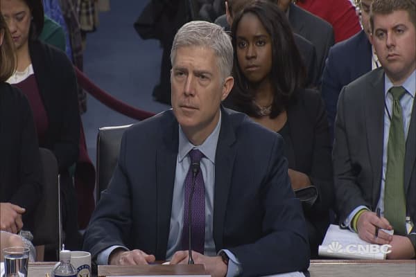 Gorsuch faces travel ban questions at confirmation hearing