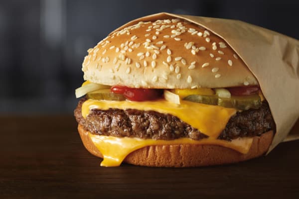 McDonald's launches fresh beef quarter pounders.