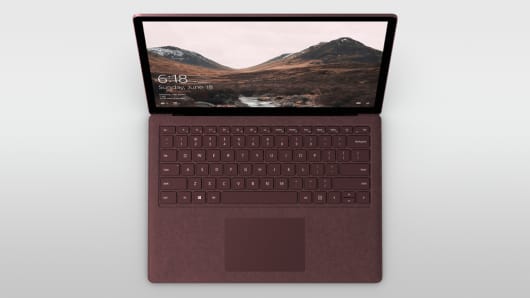 Handout: Surface Laptop 5