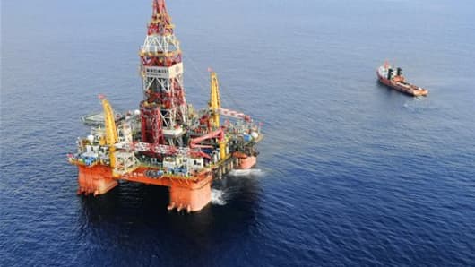 oil drilling in the south China Seas