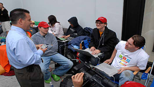 CNBC's Jim Goldman interviewing the "Zooomr" group.