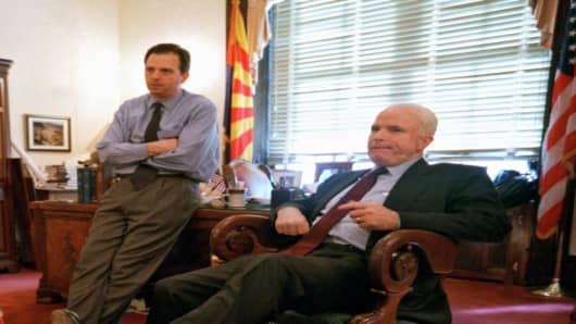 John McCain and his political advisor John Weaver (left).