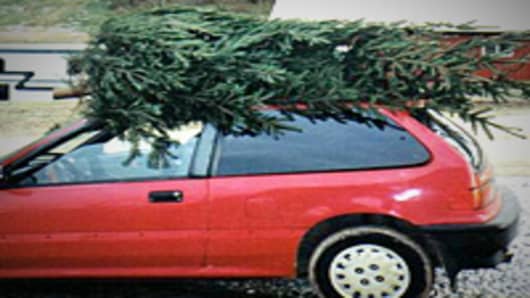 christmas_tree_on_car_2.jpg