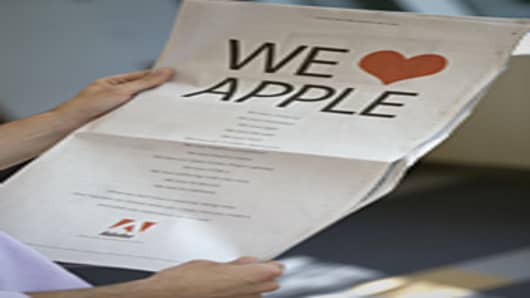 Adobe's "We Love Apple" ad in The New York Times