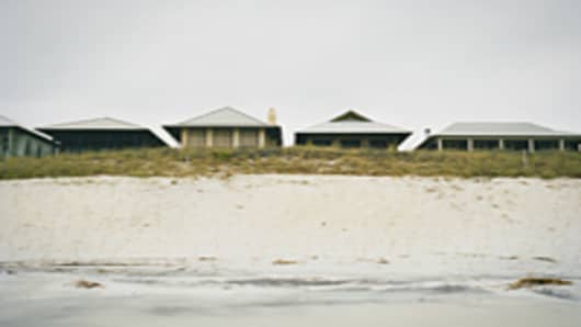 Row of beach houses