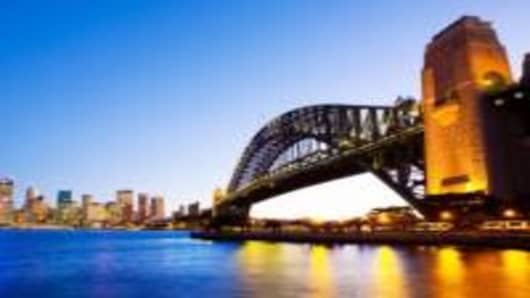 Sydney Harbor Bridge & skyline