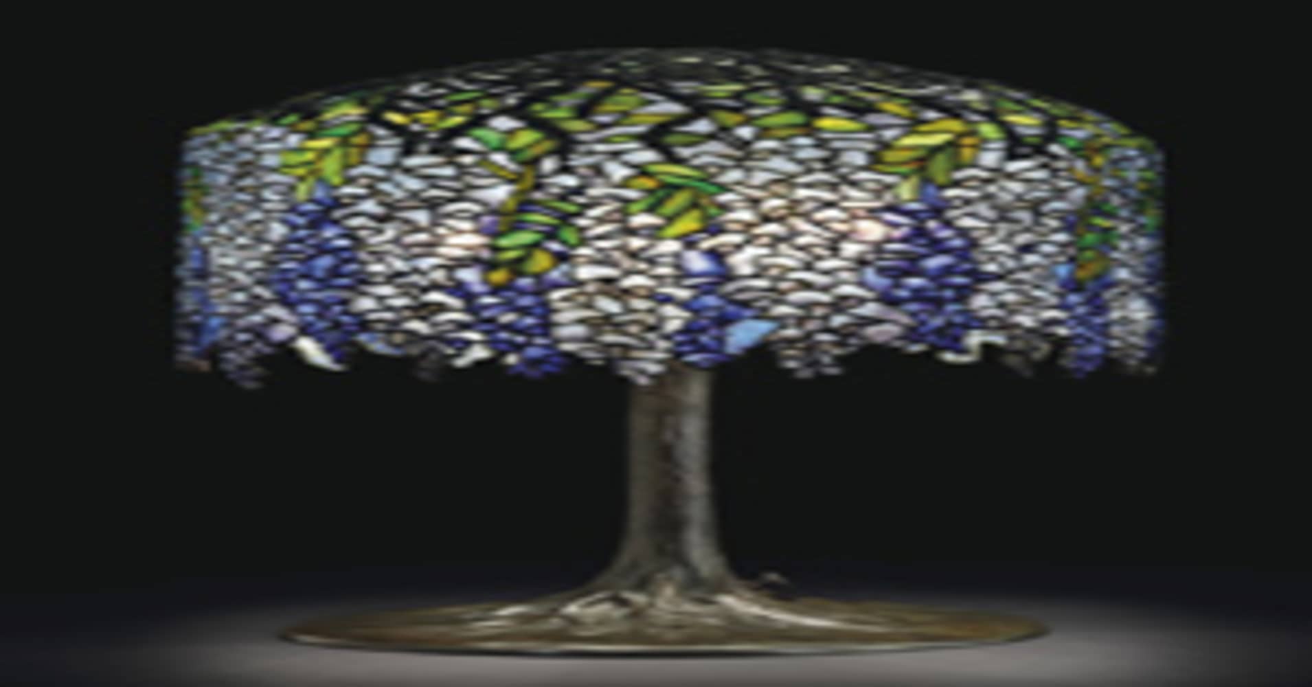 How To Spot An Authentic Tiffany Lamp