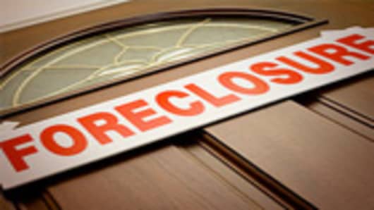 foreclosure_door_140.jpg
