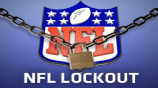 Darren_Rovells_NFL_lockout_200.jpg