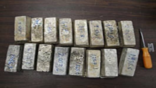 Bars of melted silver to be auctioned by the US Marshals Service