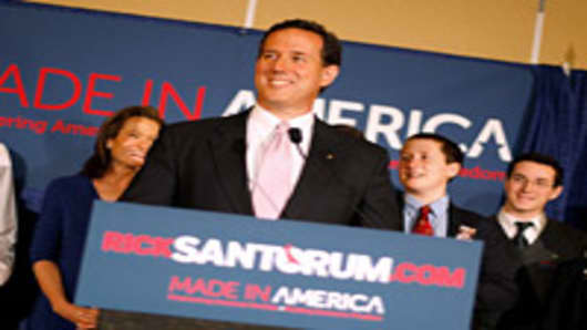 Republican presidential candidate, former U.S. Sen. Rick Santorum addresses supporters after winning the both Alabama and Mississippi primaries on March 13, 2012 in Lafayette, Louisiana.