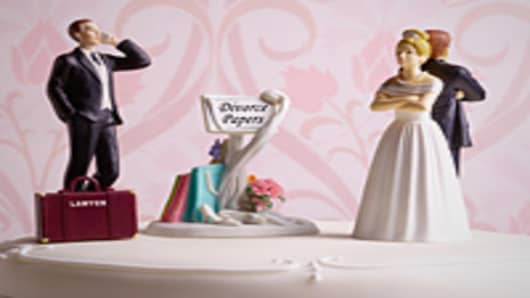 divorce-figurines-on-cake-200.jpg