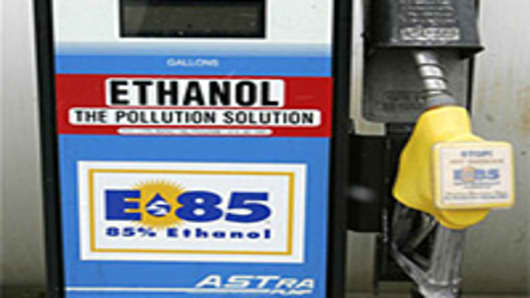 ethanol_pump-200.jpg