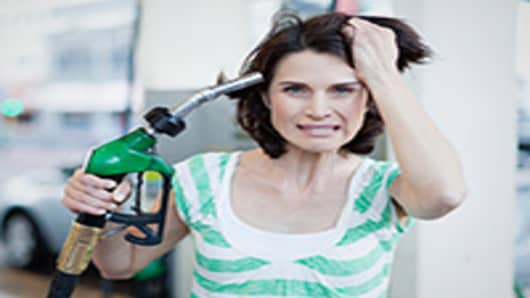 frustrated-gas-consumer-200.jpg