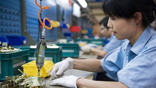 china-factory-worker.jpg