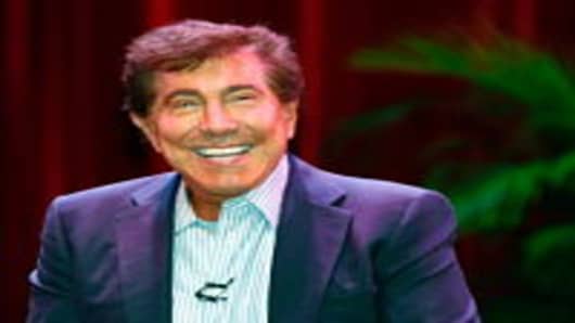 Wynn Resorts Chairman and CEO Steve Wynn smiles during a news conference.