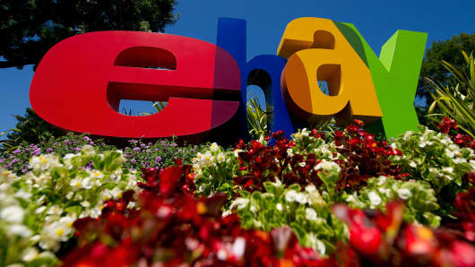 EBay Earnings Top Forecasts, Outlook Is In-Line