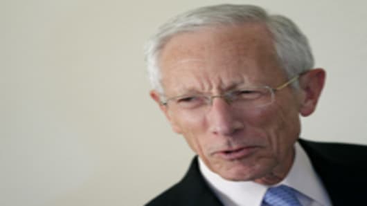 World ‘Close’ to Recession: Stanley Fischer