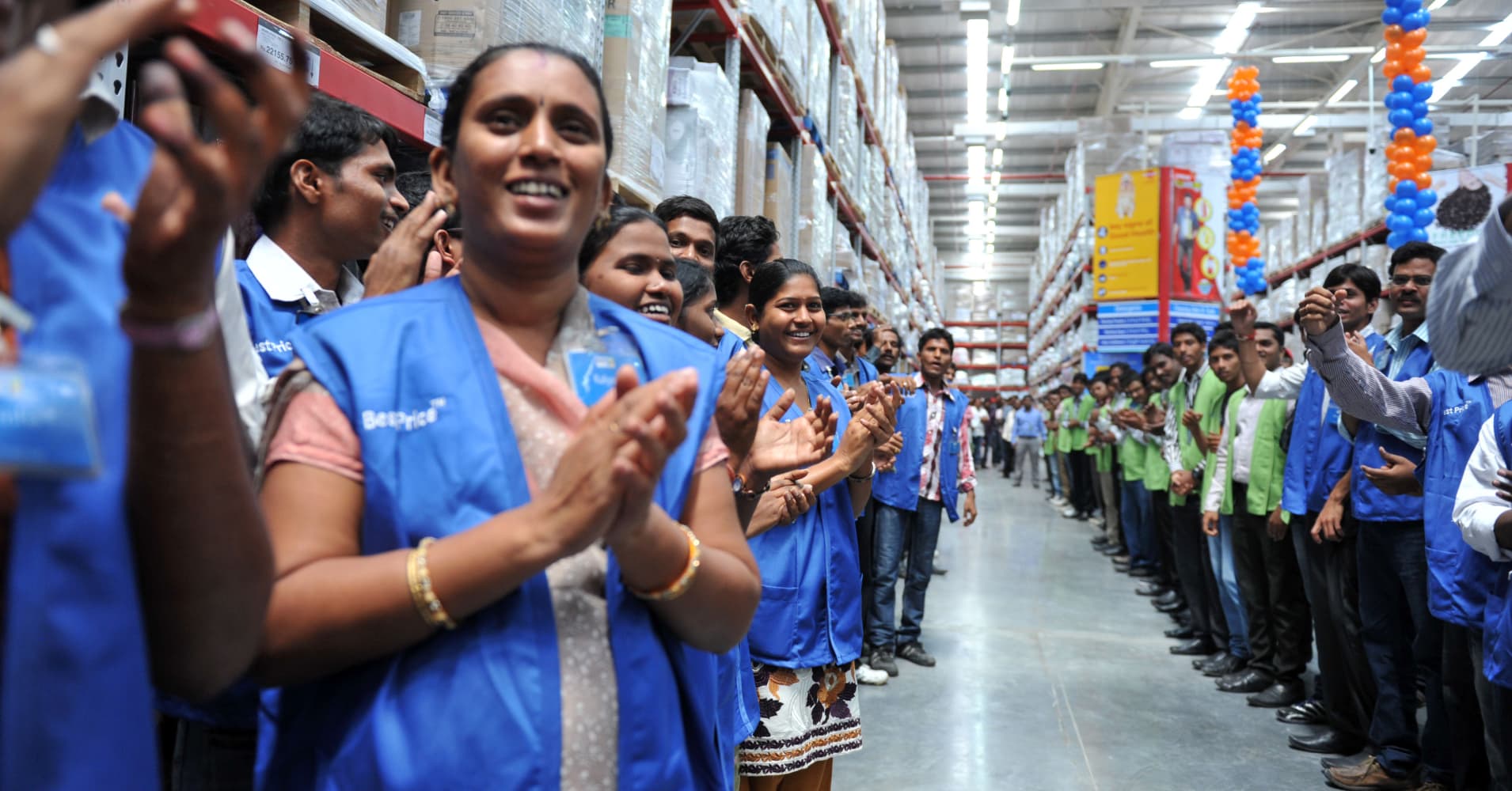 Walmart Suspends India Employees