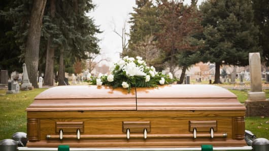 casket coffin burial death graveyard cemetary