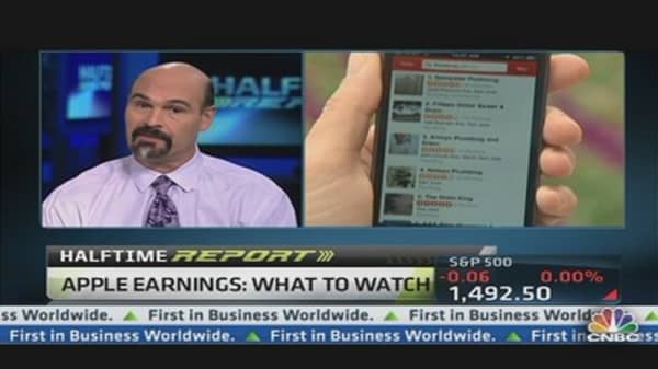 Apple Could Rally on Small Miss: Taner