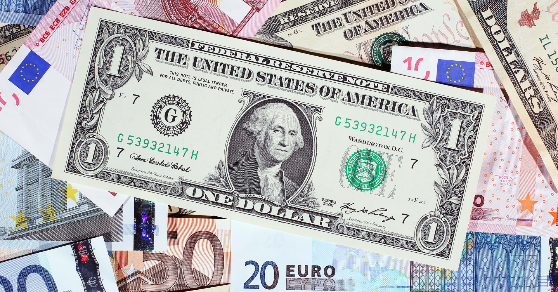 euro-dollar-mixed2-getty