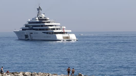 'Eclipse' owned by Russian businessman Roman Abramovitch.