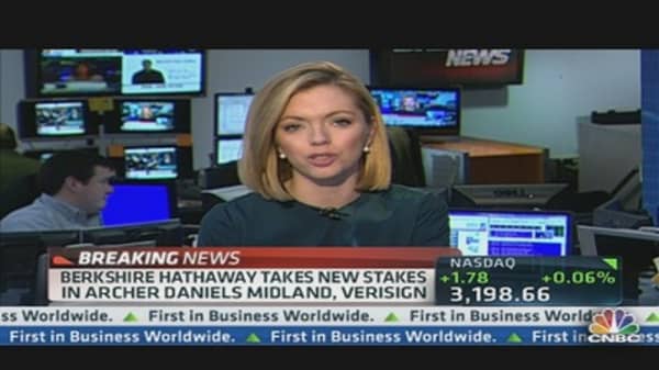 Berkshire Hathaway Takes New Stakes