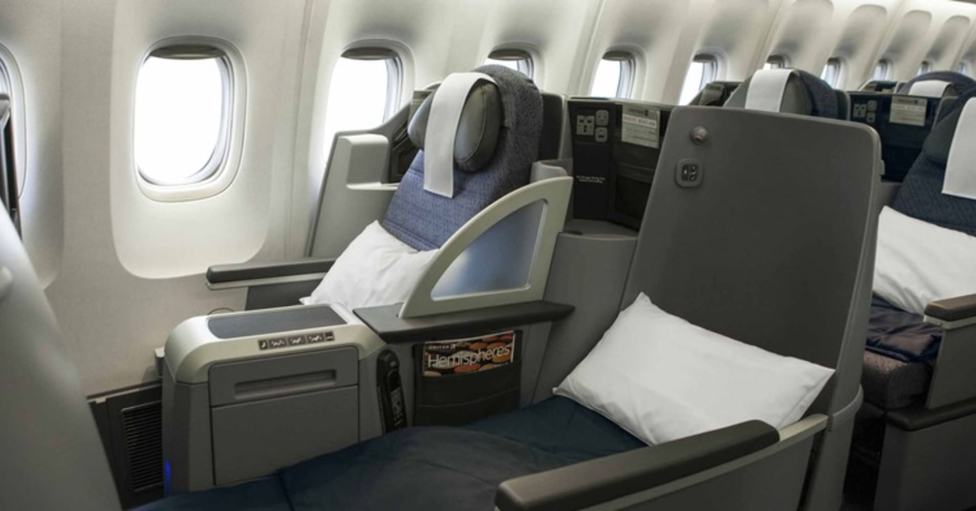 Fancy Flying: United Upgrades Premium Service JFK Flights