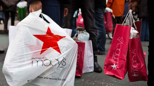 consumer sentiment confidence shopping retail Macy's