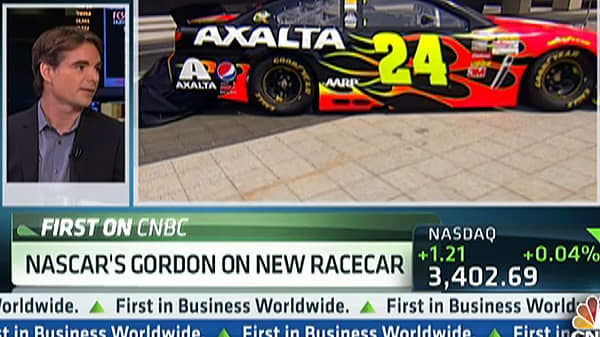 NASCAR's Gordon Unveils New Car