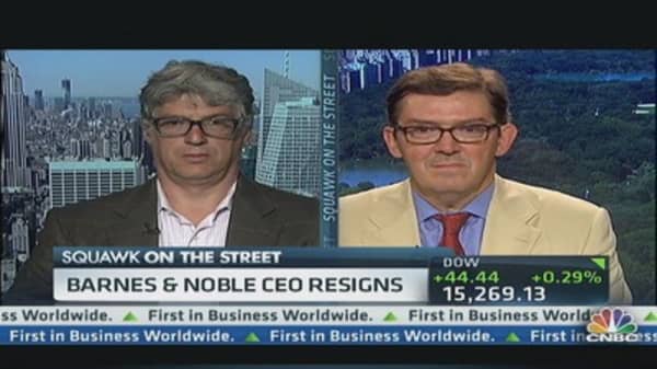 Barnes & Noble CEO Resigns