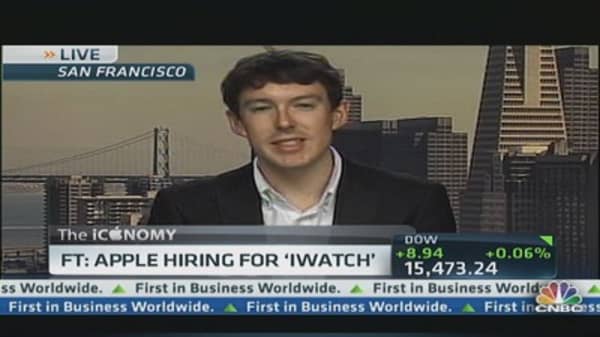 Apple hires for iWatch 
