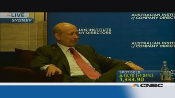 Lloyd Blankfein dishes out investment advice