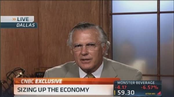 Fed's Fisher: 'There is no improvement in the economy'