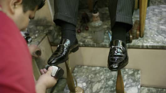 In-house shoeshine service on Wall Street has proven resilient, surviving the rise of technology and even the 2008 financial crisis, which snuffed out many of its quirks.