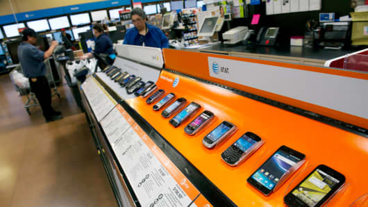 Various smartphone devices are displayed for sale at a Wal-Mart Stores Inc. location in American Canyon, California.