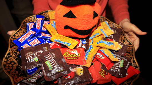 Premium: Halloween candy with pumpkin