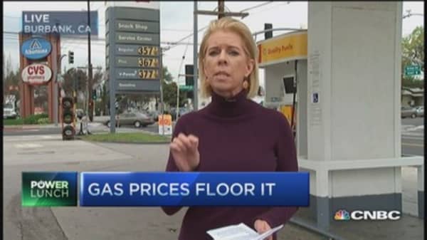 Cali gas prices hit $3.23 