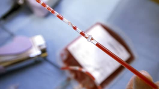 Should parents pay to bank baby's cord blood?