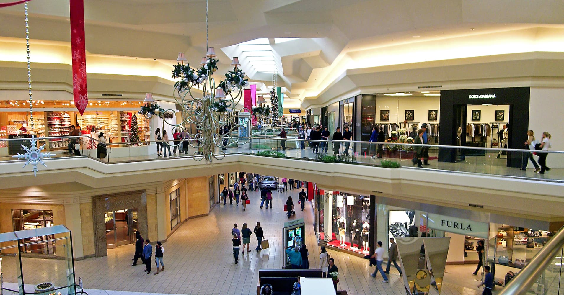 Mall security tight, but not 100%: Taubman Centers