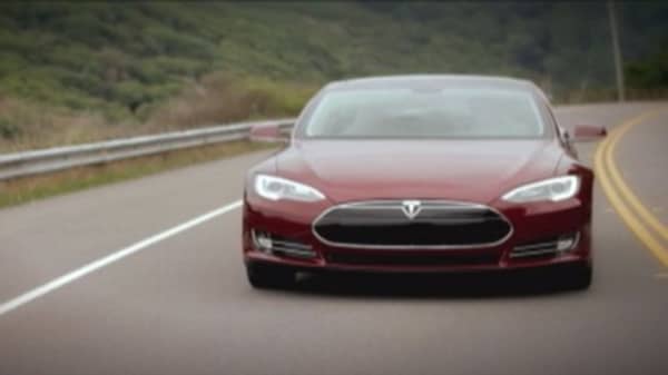 Tesla Model X: A design flop?—commentary