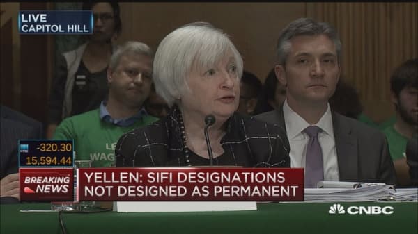 Yellen: Substantial household gains from low oil